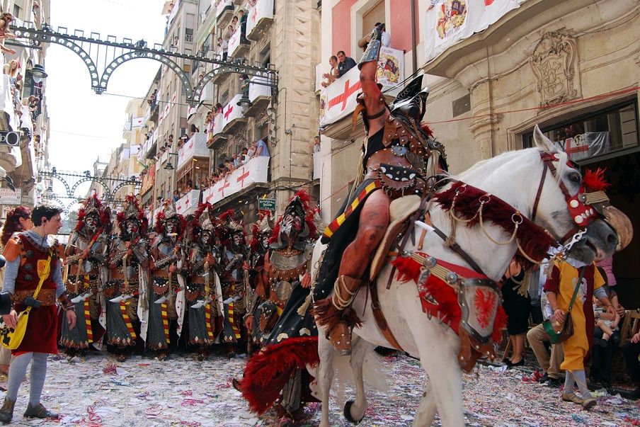 El Sant Jordi de Alcoi salta a la animación: gags de 20 segundos