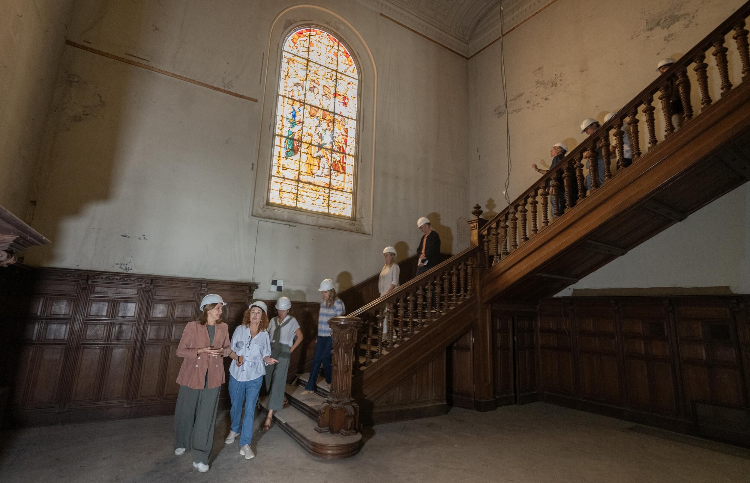 Interior Palacio de Montortal
