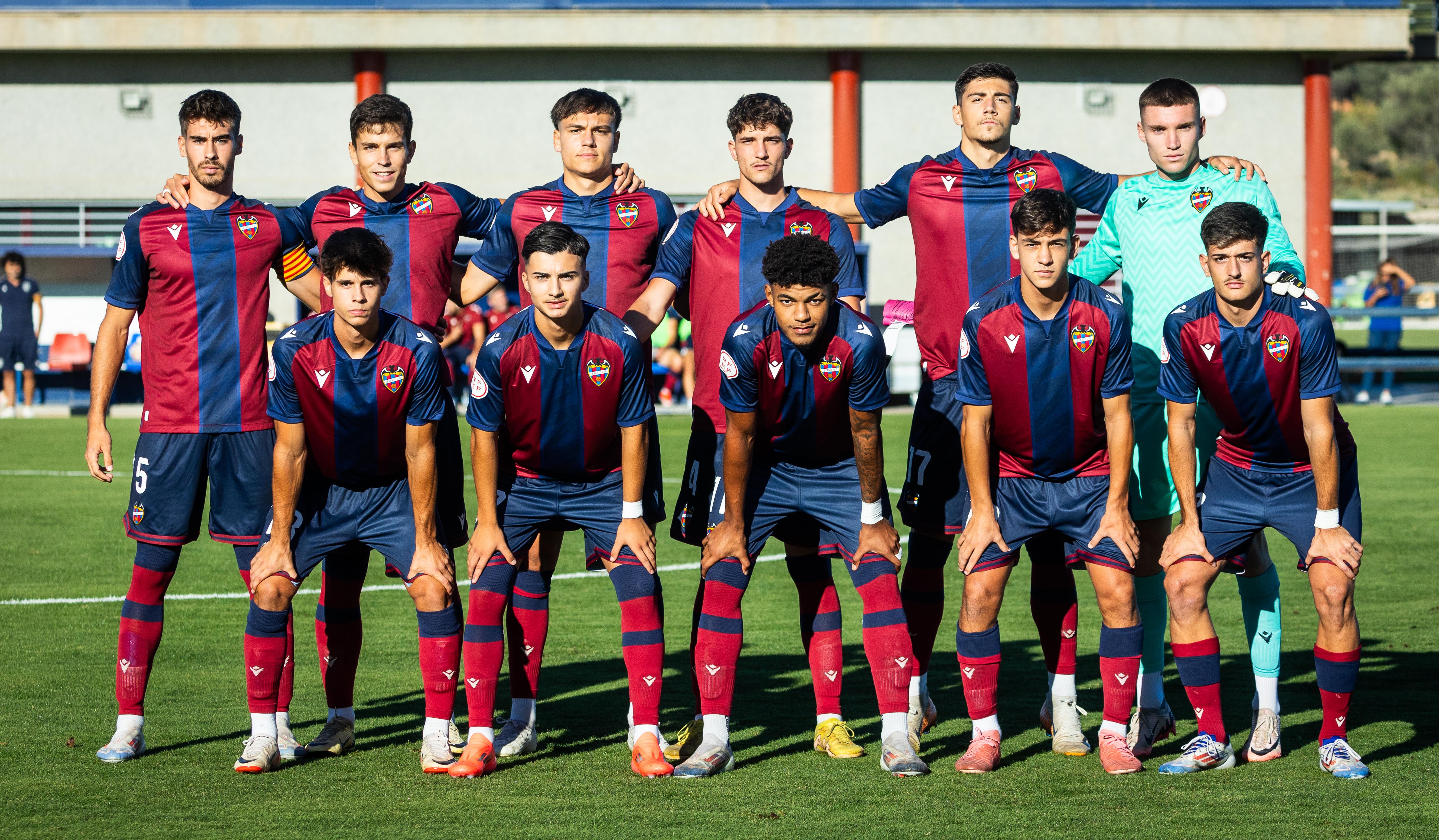Jorge de Asís debuta como titular y el Atlético Levante gana 2-0