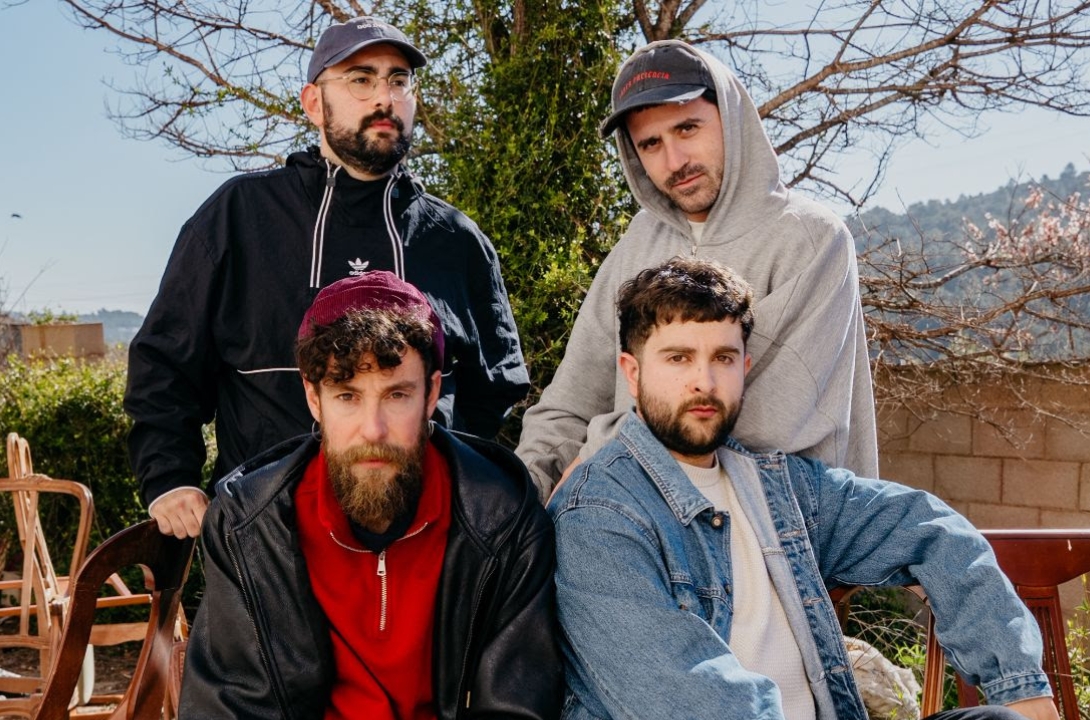 Romàntic Dimoni lanza 'Salut!!' y agenda 12 conciertos