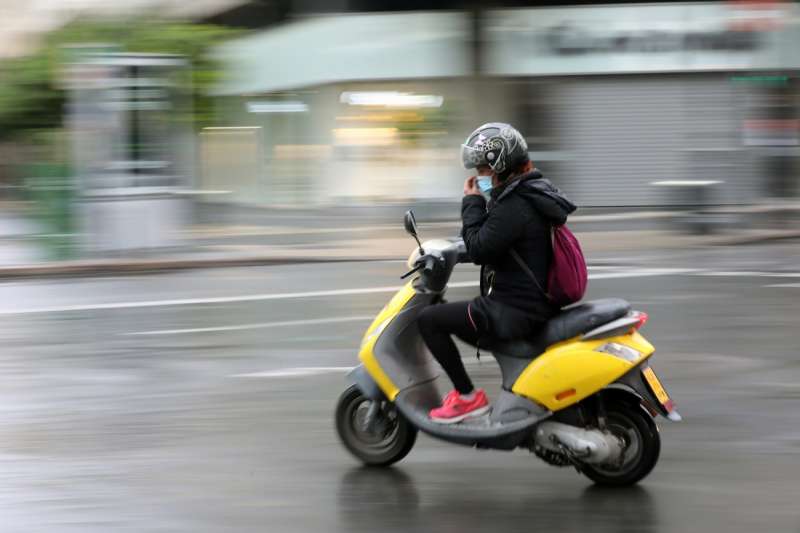 Motoristas podrán usar el arcén a partir del 1 de octubre