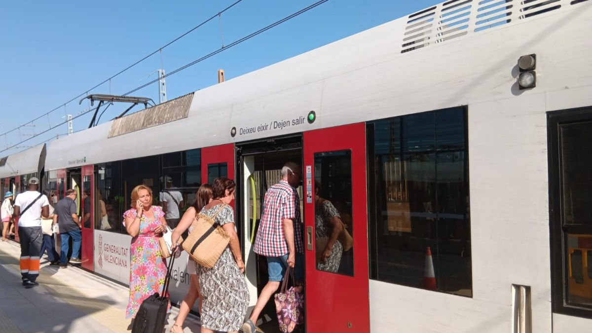 Metrovalencia reabre 4 estaciones: Aragó, Amistat, Ayora y Marítim